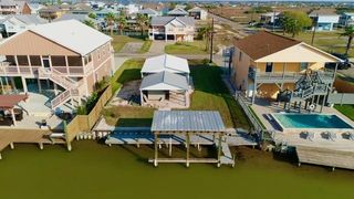 102 Ball - Lot 2 St, Rockport, TX 78382