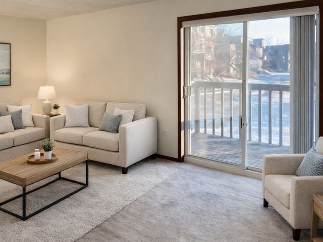 1510 N ROCK RUN Drive 2A, Crest Hill, IL 60435