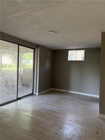 7718 E 90th Terrace, Kansas City, MO 64138