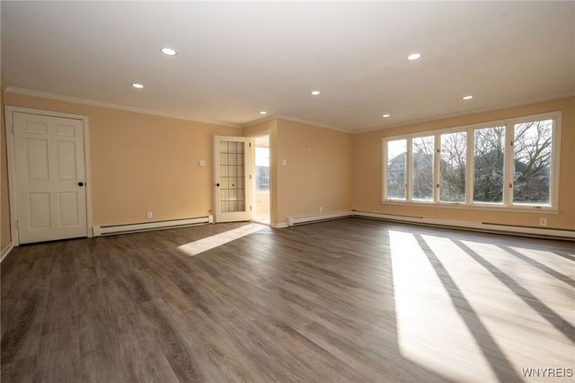 60 Delham Avenue, Buffalo, NY 14216