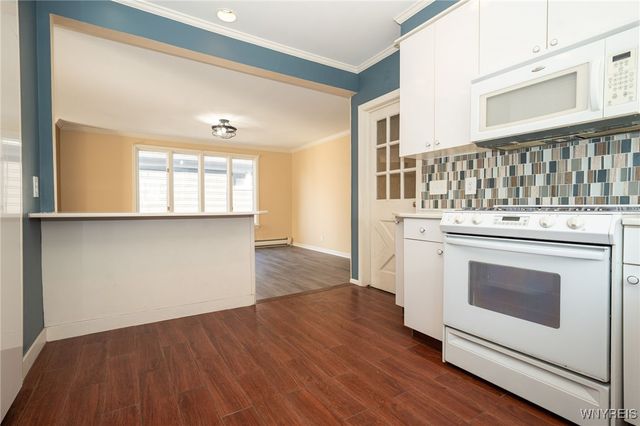 60 Delham Avenue, Buffalo, NY 14216