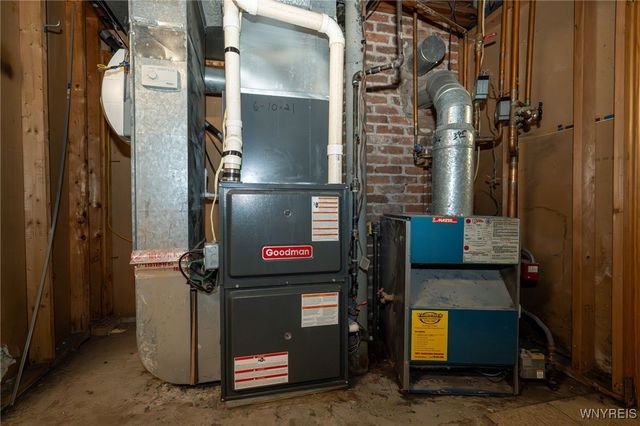 60 Delham Avenue, Buffalo, NY 14216