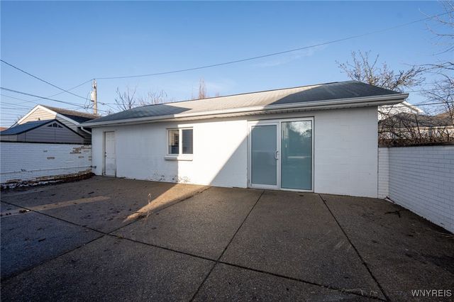 60 Delham Avenue, Buffalo, NY 14216