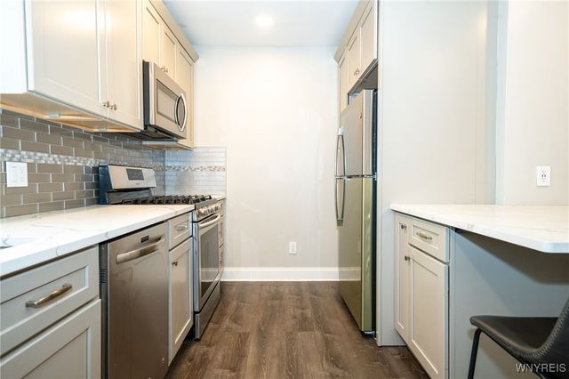 60 Delham Avenue, Buffalo, NY 14216