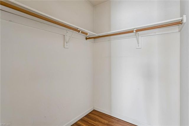 2 Stella June LN, Hampton, VA 23666
