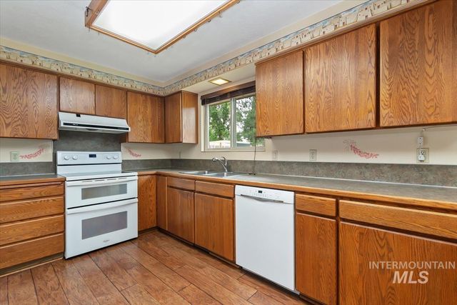11061 W Gunsmoke St, Boise, ID 83713