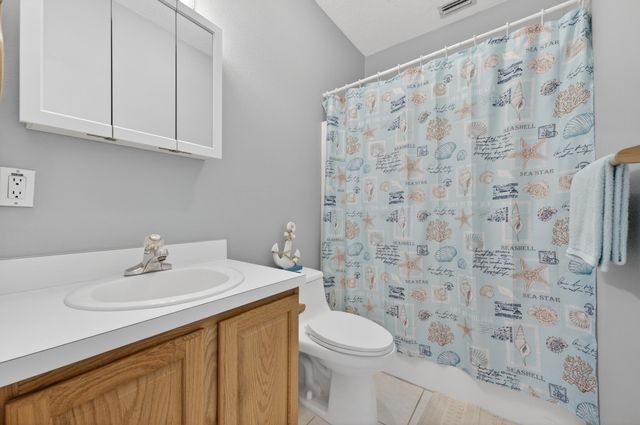 43 Llewellyn Trl, Palm Coast, FL 32164