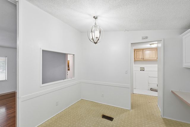 900 E Rankin Road 42, Tulare, CA 93274