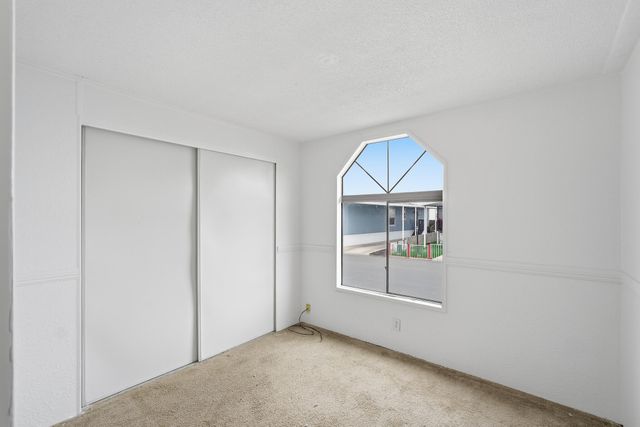 900 E Rankin Road 42, Tulare, CA 93274