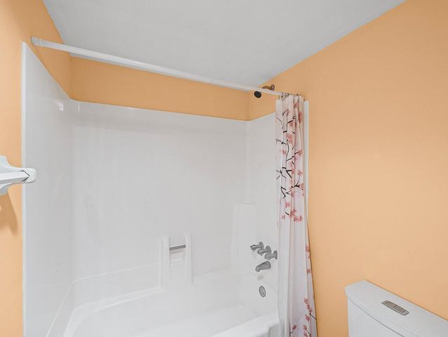 959 SE 2nd Avenue 118, Deerfield Beach, FL 33441