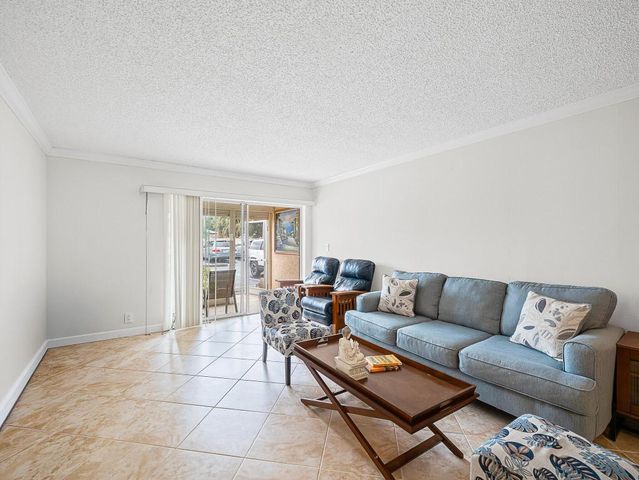 959 SE 2nd Avenue 118, Deerfield Beach, FL 33441