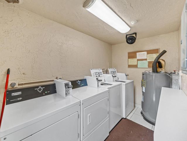 959 SE 2nd Avenue 118, Deerfield Beach, FL 33441