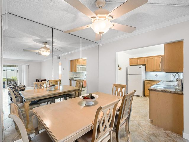 959 SE 2nd Avenue 118, Deerfield Beach, FL 33441