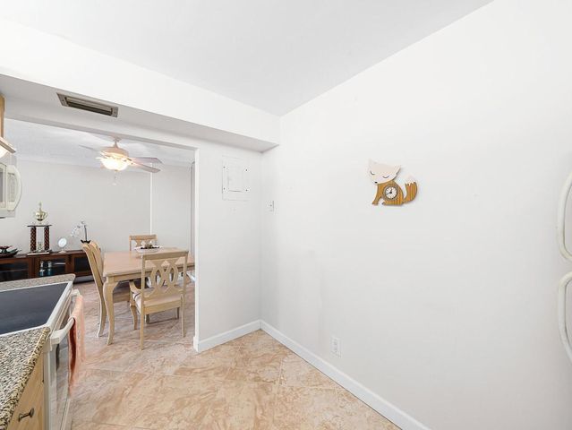 959 SE 2nd Avenue 118, Deerfield Beach, FL 33441