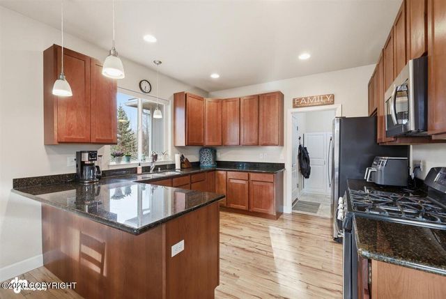 10961 E Equestrian Street, Palmer, AK 99645