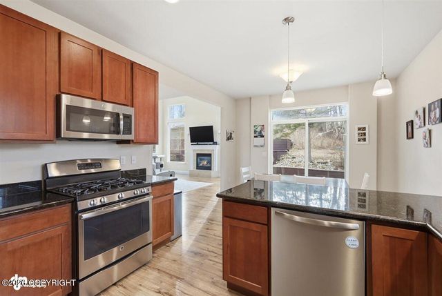 10961 E Equestrian Street, Palmer, AK 99645