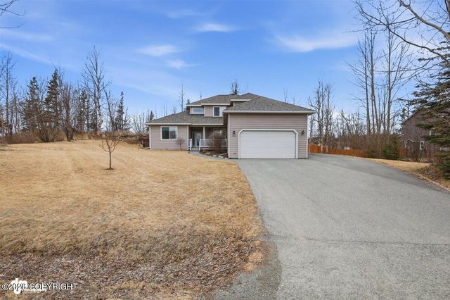 10961 E Equestrian Street, Palmer, AK 99645