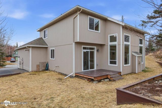 10961 E Equestrian Street, Palmer, AK 99645
