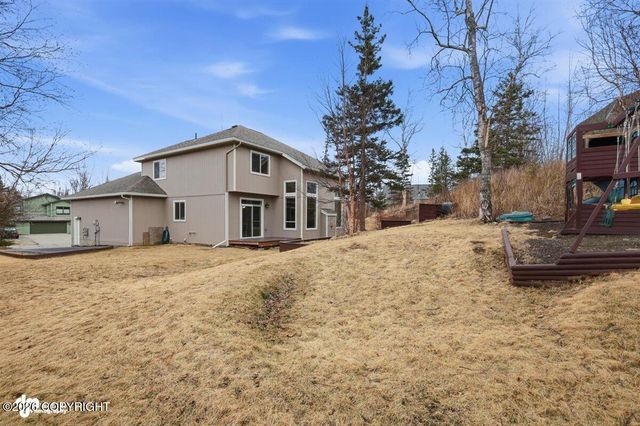 10961 E Equestrian Street, Palmer, AK 99645