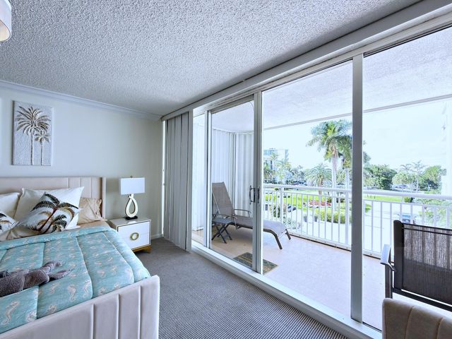 3546 S Ocean Boulevard 315, South Palm Beach, FL 33480