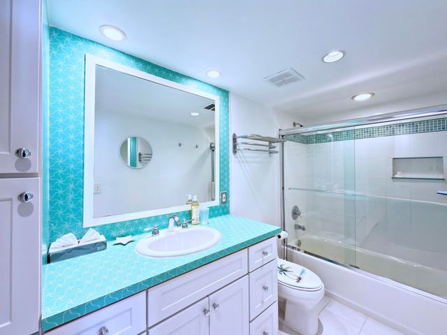 3546 S Ocean Boulevard 315, South Palm Beach, FL 33480
