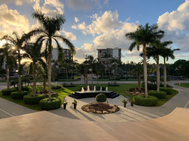 3546 S Ocean Boulevard 315, South Palm Beach, FL 33480