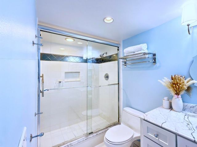 3546 S Ocean Boulevard 315, South Palm Beach, FL 33480