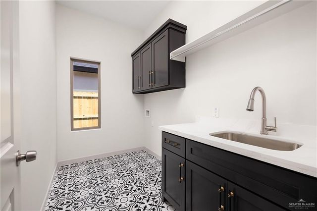 3808 Zimmerius Avenue, Mcallen, TX 78504