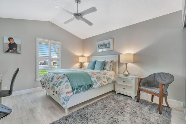 204 Sabal Palm Lane, Palm Beach Gardens, FL 33418