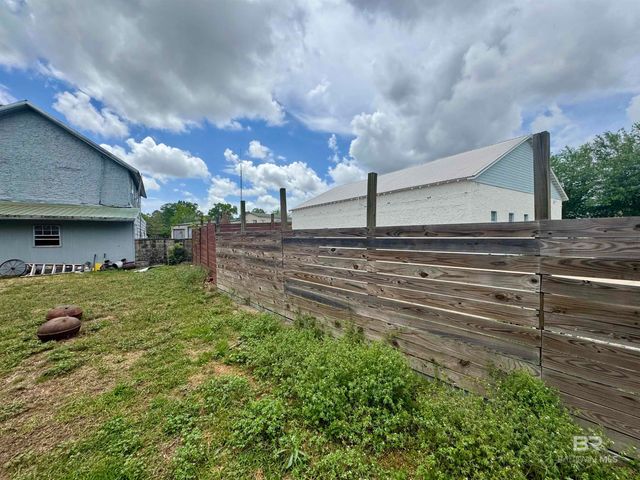 4163 First Avenue, Loxley, AL 36551