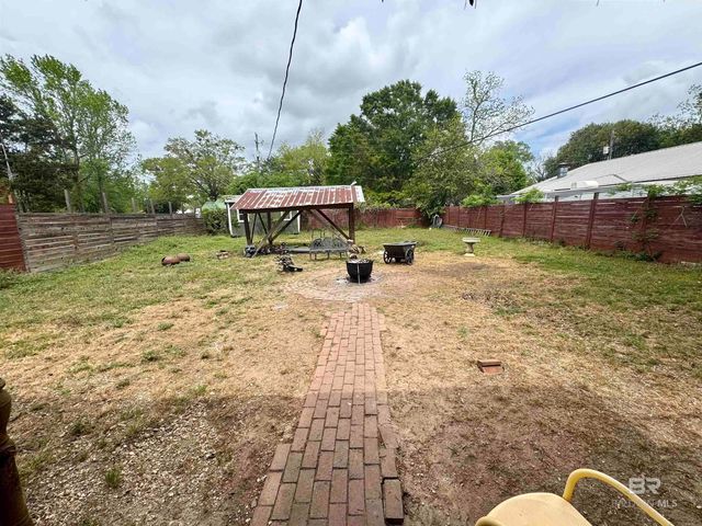 4163 First Avenue, Loxley, AL 36551