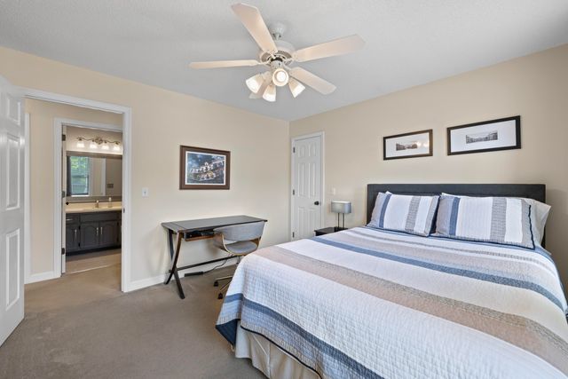 8911 Grey Mountain Drive, Ooltewah, TN 37363