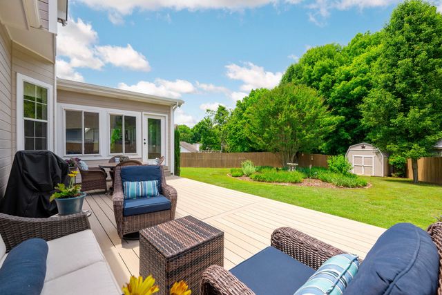 8911 Grey Mountain Drive, Ooltewah, TN 37363