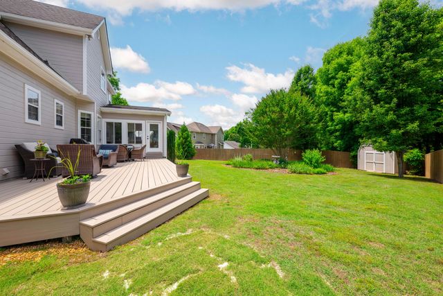 8911 Grey Mountain Drive, Ooltewah, TN 37363