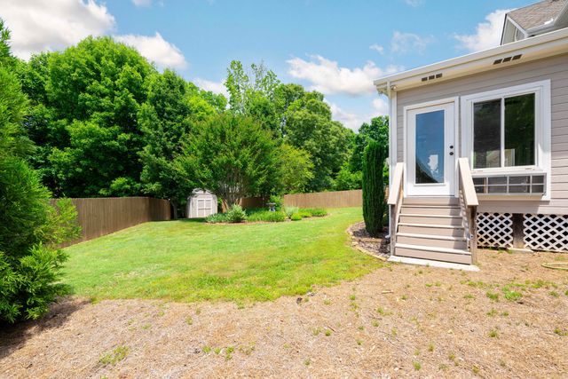 8911 Grey Mountain Drive, Ooltewah, TN 37363