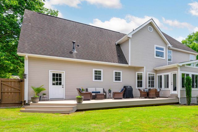 8911 Grey Mountain Drive, Ooltewah, TN 37363