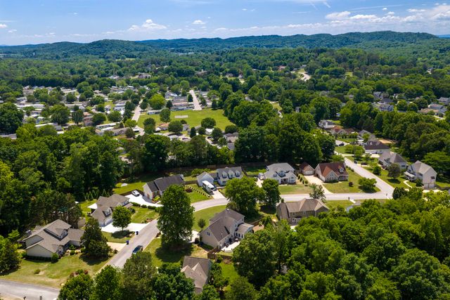 8911 Grey Mountain Drive, Ooltewah, TN 37363