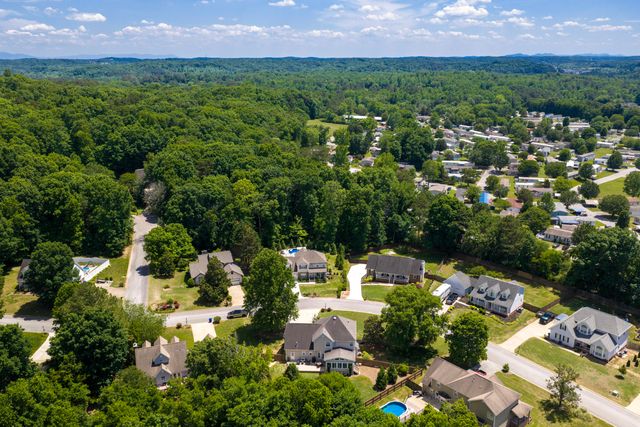 8911 Grey Mountain Drive, Ooltewah, TN 37363