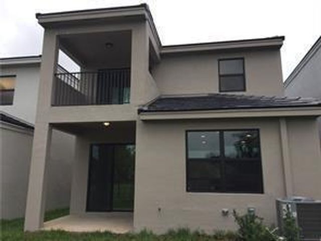 335 NW 33RD Lane, Pompano Beach, FL 33069