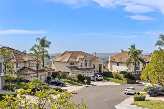 32971 Pinnacle Drive, Trabuco Canyon, CA 92679