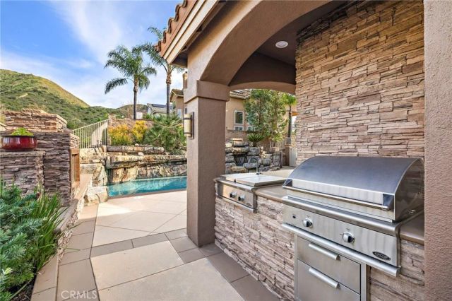 32971 Pinnacle Drive, Trabuco Canyon, CA 92679