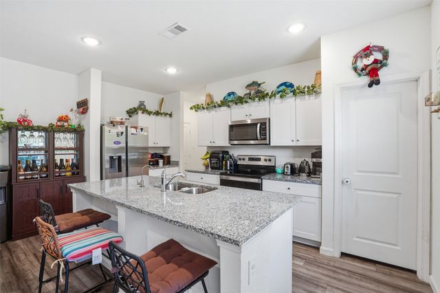 2636 Sagebrush Drive, Glenn Heights, TX 75154