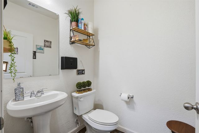 2636 Sagebrush Drive, Glenn Heights, TX 75154