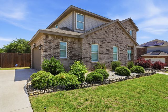 2636 Sagebrush Drive, Glenn Heights, TX 75154