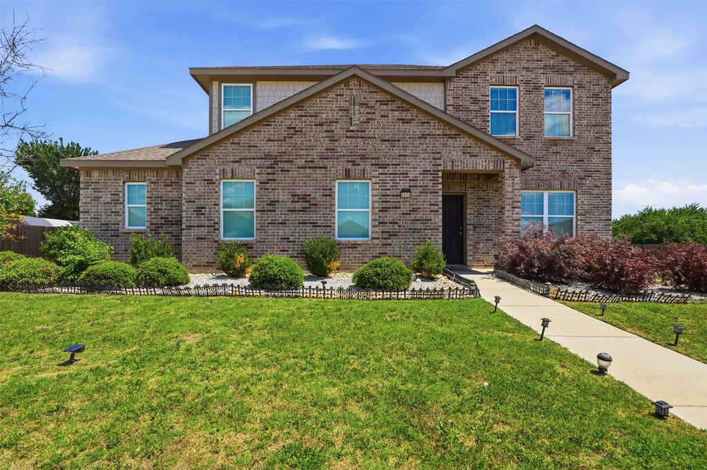 2636 Sagebrush Drive, Glenn Heights, TX 75154
