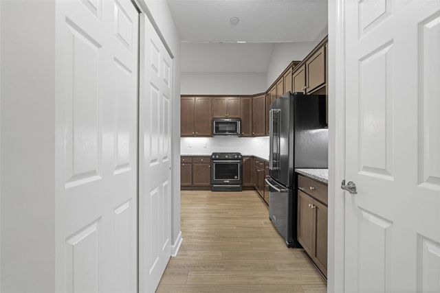 103 Spring Valley Dr, Jackson Twp, PA 16063