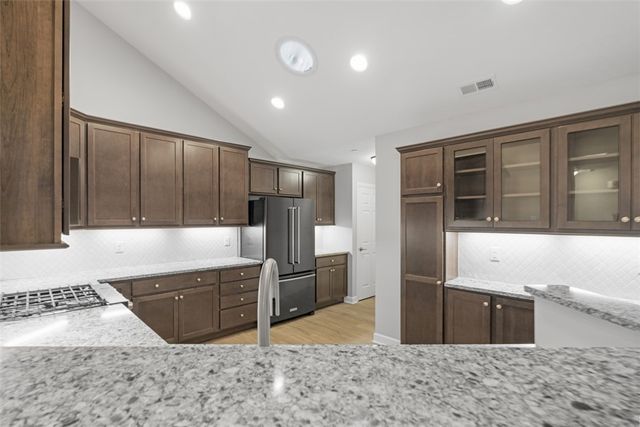 103 Spring Valley Dr, Jackson Twp, PA 16063