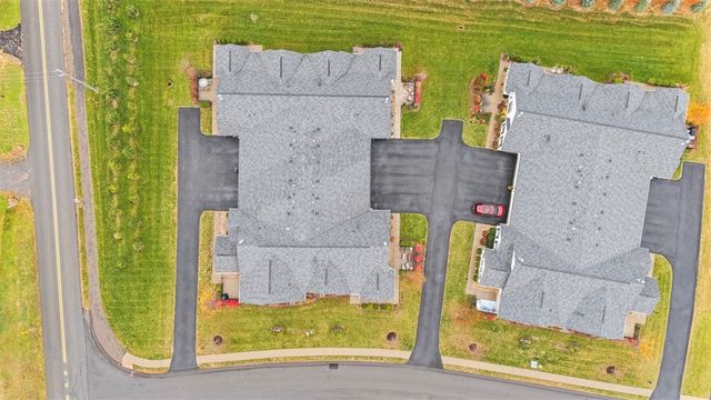 103 Spring Valley Dr, Jackson Twp, PA 16063