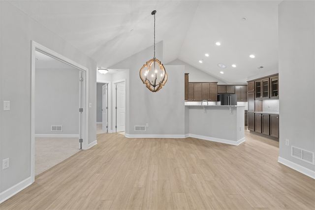 103 Spring Valley Dr, Jackson Twp, PA 16063