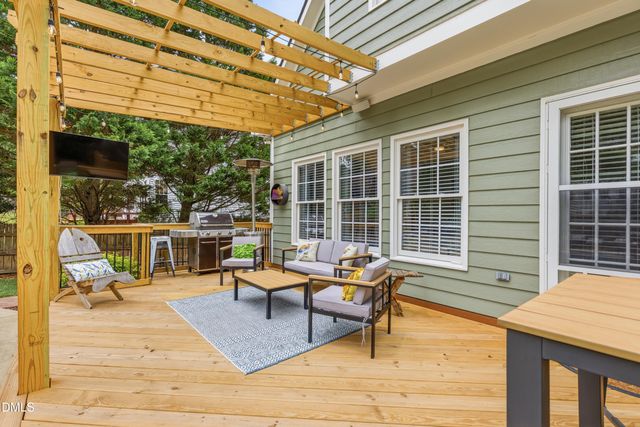 109 Olde Tree Drive, Cary, NC 27518